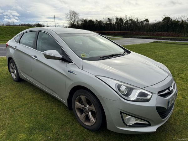Hyundai i40 Saloon, Diesel, 2014, Silver