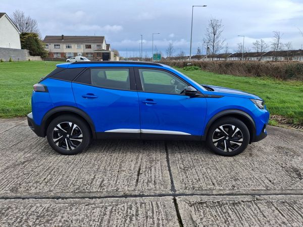 Peugeot 2008 MPV, Electric, 2022, Blue