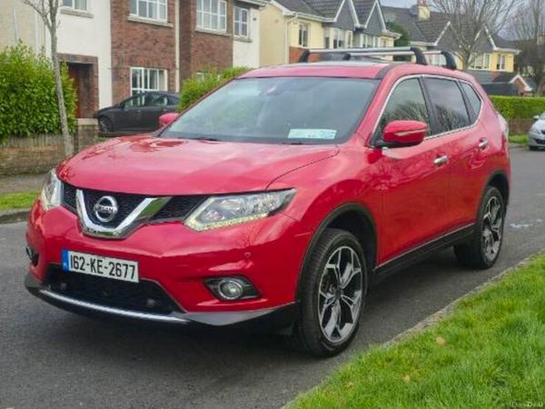 Nissan X-Trail SUV, Diesel, 2016, Red
