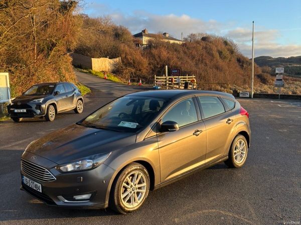 Ford Focus Hatchback, Diesel, 2015, Grey