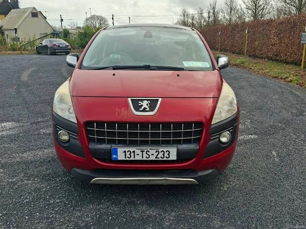 Peugeot 3008 MPV, Diesel, 2013, Red