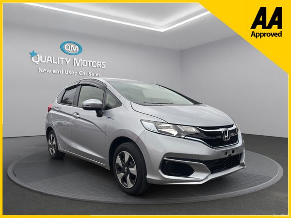 Honda Fit Hatchback, Petrol Hybrid, 2019, Silver