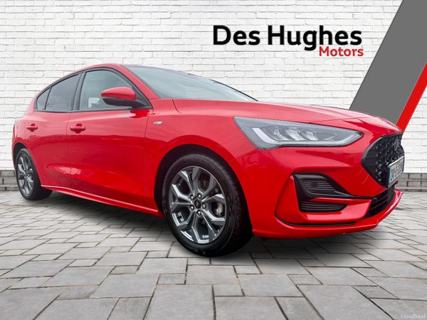 Ford Focus Hatchback, Petrol, 2024, Red