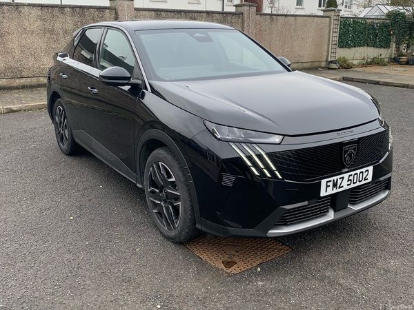 Peugeot 3008 SUV, Petrol Hybrid, 2024, Black