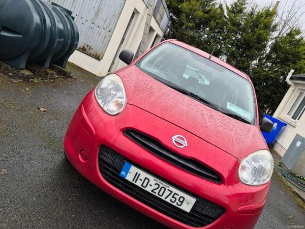 Nissan Micra Hatchback, Petrol, 2011, Red