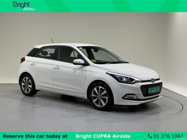 Hyundai i20 Hatchback, Petrol, 2018, White
