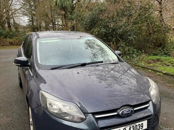 Ford Focus Hatchback, Diesel, 2012, Grey