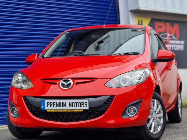 Mazda Demio Hatchback, Petrol, 2014, Red