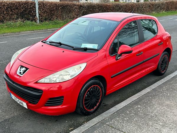 Peugeot 207 Hatchback, Petrol, 2011, Red