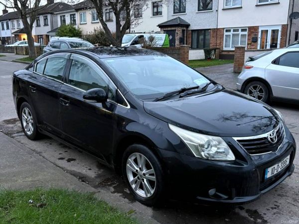 Toyota Avensis Saloon, Petrol, 2010, Black