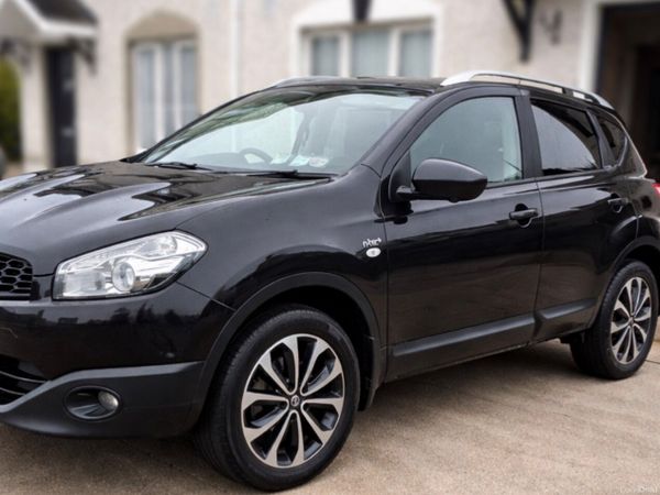 Nissan Qashqai Hatchback, Petrol, 2013, Black