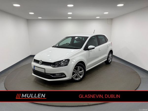 Volkswagen Polo Hatchback, Petrol, 2017, White