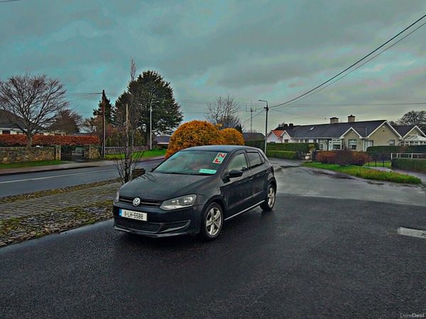 Volkswagen Polo Hatchback, Petrol, 2011, Black