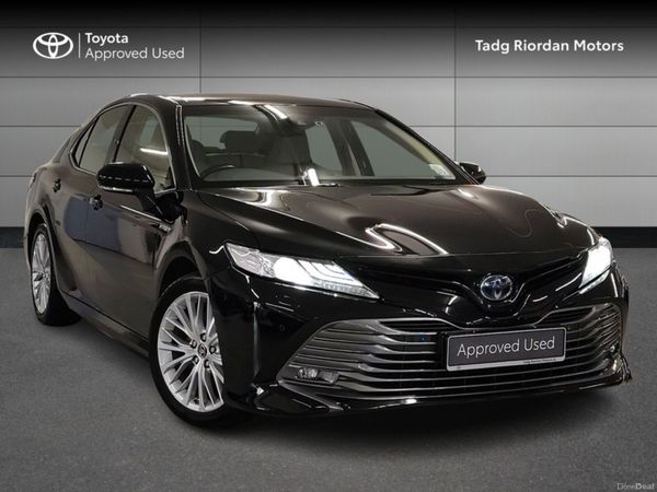 Toyota Camry Saloon, Petrol Hybrid, 2019, Black