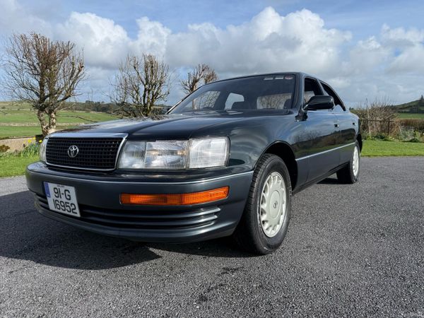 Toyota Celsior Saloon, Petrol, 1991, Green