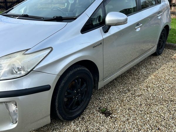 Toyota Prius Hatchback, Petrol Hybrid, 2013, Silver