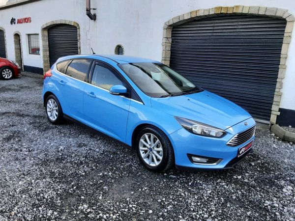 Ford Focus Hatchback, Diesel, 2016, Blue