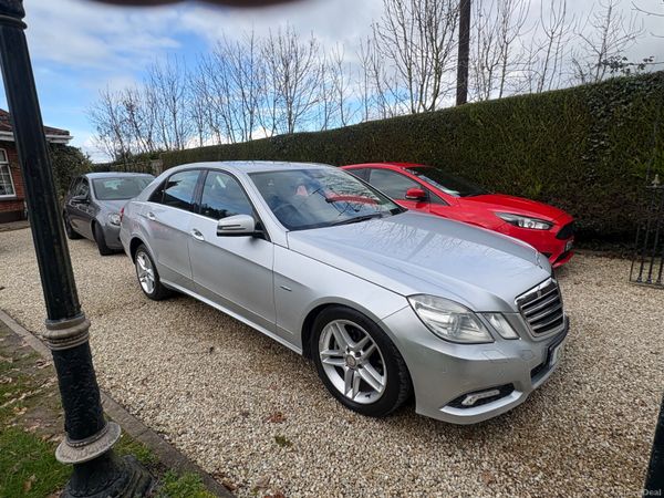 Mercedes-Benz E-Class Saloon, Diesel, 2010, Silver