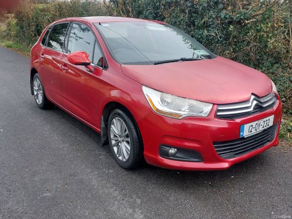 Citroen C4 Hatchback, Diesel, 2012, Red