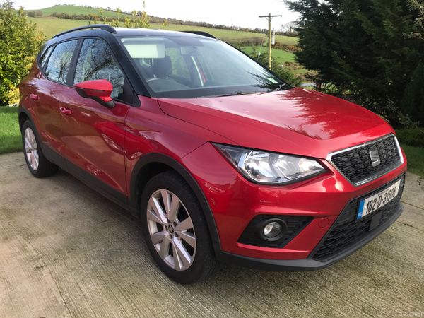 SEAT Arona MPV, Petrol, 2018, Red