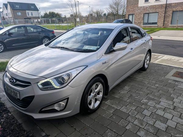 Hyundai i40 Saloon, Diesel, 2013, Silver