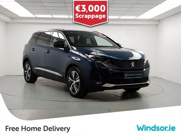 Peugeot 5008 MPV, Petrol Hybrid, 2024, Blue