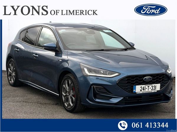 Ford Focus Hatchback, Petrol, 2024, Blue
