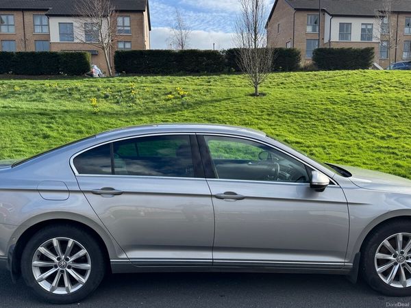 Volkswagen Passat Saloon, Diesel, 2017, Grey