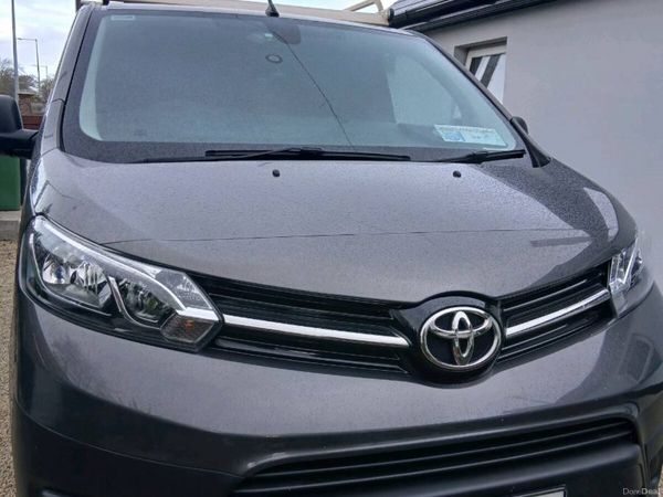 Toyota Proace MPV, Diesel, 2022, Grey