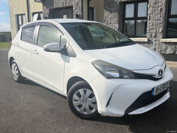 Toyota Vitz Hatchback, Petrol, 2015, White