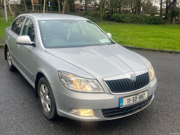 Skoda Octavia Saloon, Diesel, 2011, Silver