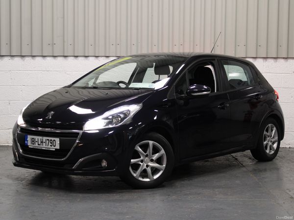 Peugeot 208 Hatchback, Petrol, 2018, Blue