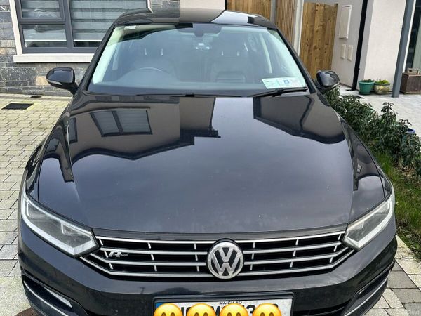Volkswagen Passat Saloon, Diesel, 2016, Black