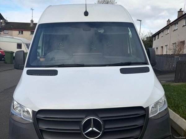 Mercedes-Benz Sprinter Van, Diesel, 2019, White
