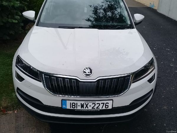 Skoda Karoq Estate/Jeep, Petrol, 2018, White