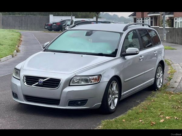 Volvo V50 Estate, Ethanol Petrol, 2008, Silver
