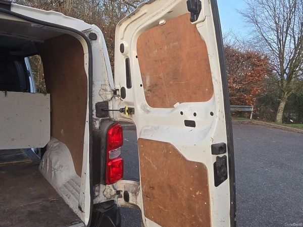 Peugeot Expert MPV, Diesel, 2018, White