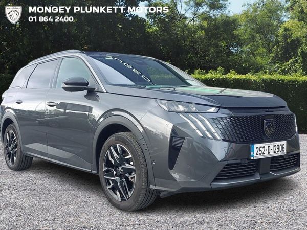 Peugeot 5008 MPV, Petrol, 2025, Grey