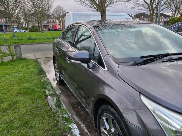 Toyota Avensis Saloon, Diesel, 2010, Grey