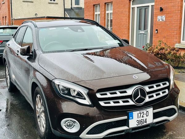 Mercedes-Benz GLA SUV, Petrol, 2017, Brown