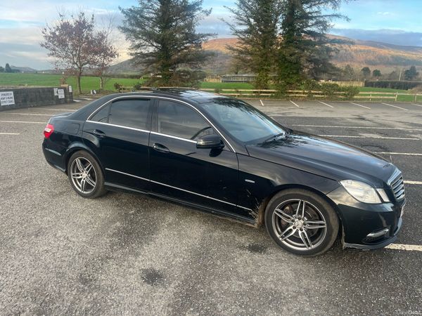 Mercedes-Benz E-Class Saloon, Diesel, 2012, Black