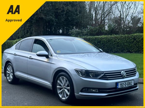 Volkswagen Passat Saloon, Diesel, 2019, Grey