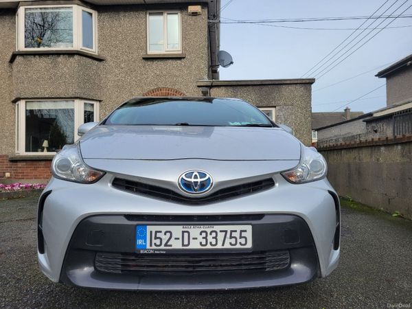 Toyota Prius MPV, Petrol Hybrid, 2015, Silver