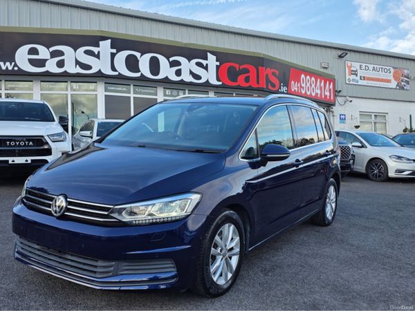 Volkswagen Touran MPV, Petrol, 2018, Blue