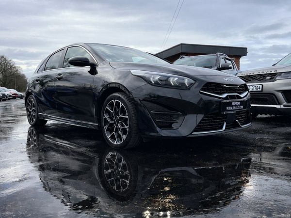 Kia Ceed Hatchback, Petrol, 2023, Black