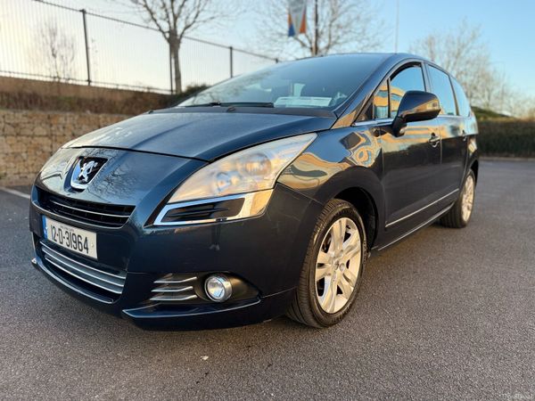 Peugeot 5008 MPV, Diesel, 2012, Blue
