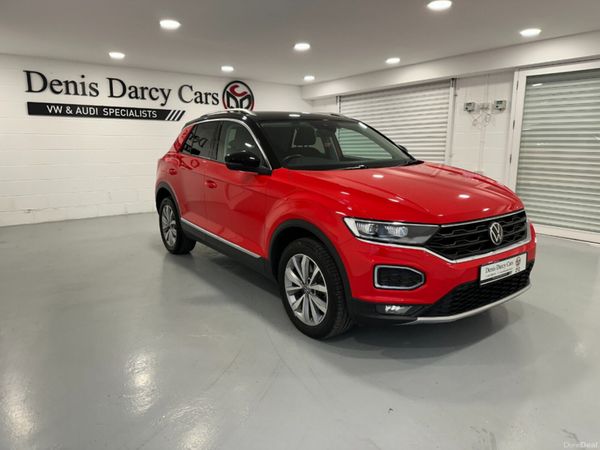 Volkswagen T-Roc Estate, Diesel, 2021, Red