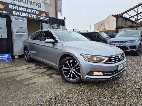 Volkswagen Passat Saloon, Diesel, 2019, Grey