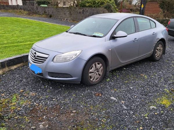Opel Insignia Hatchback, Diesel, 2009, Silver