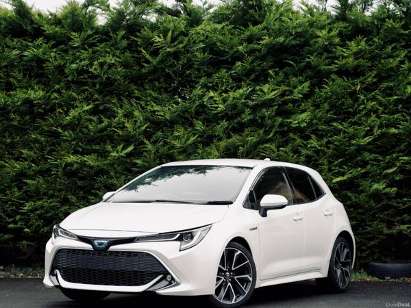 Toyota Corolla Hatchback, Petrol Hybrid, 2019, White